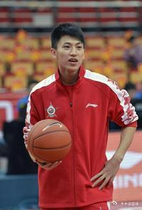 37岁仍在场上拼搏的CBA活化石：刘晓宇二十载五冠
